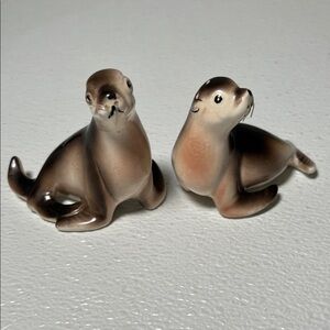 Vintage Seals Sea Lions Salt and Pepper Shakers Set